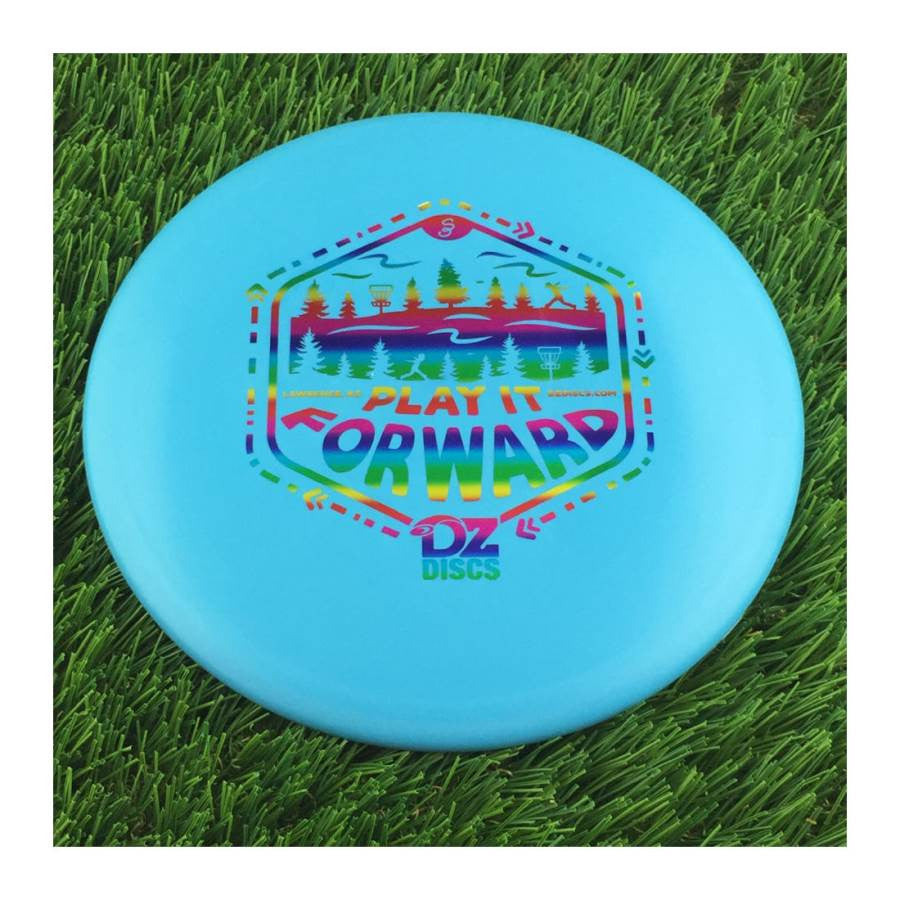 Innova DX Shark Midrange with Dz Discs Play It Forward Stamp - Speed 4