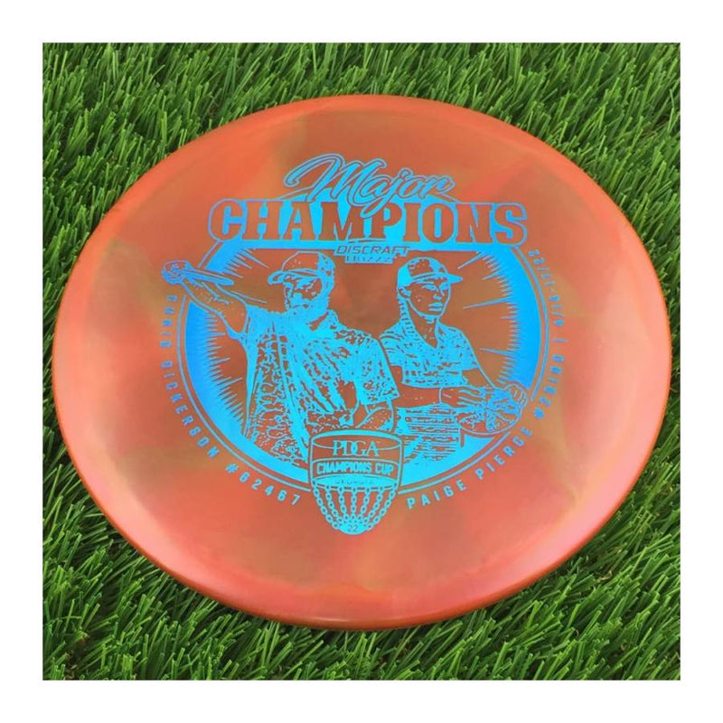 Discraft Elite Z Swirl Buzzz with Major Champions - Chris Dickerson - Paige Pierce - 2022 Stamp - 180g - Translucent Red