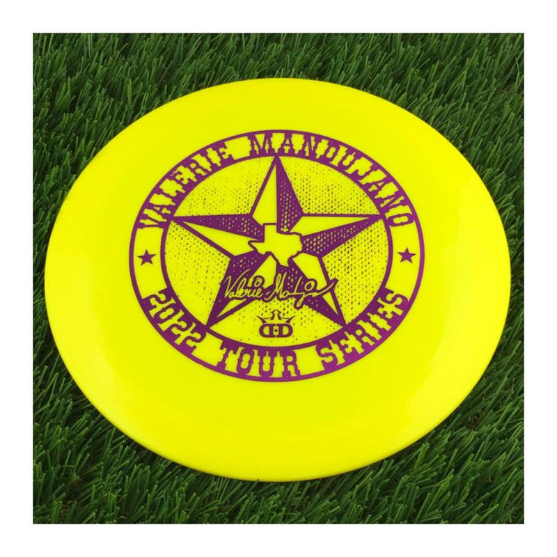 Dynamic Discs Fuzion X-Blend Vandal with Valerie Mandujano - 2022 Tour Series - Texas Star Stamp - 173g - Solid Yellow