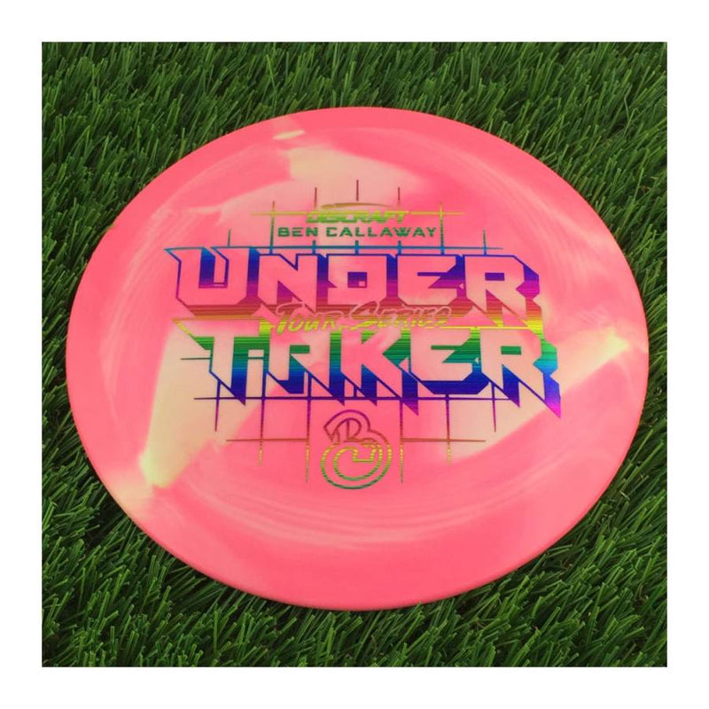 Discraft ESP Swirl Undertaker with Ben Callaway Tour Series 2022 Stamp - 174g - Solid Pink