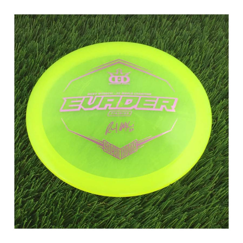 Dynamic Discs Lucid Evader with Ricky Wysocki - 2X World Champion - SockiBomb Stamp - 175g - Translucent Yellow