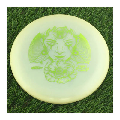 Discraft Elite Z UV Focus with 2023 Ledgestone Edition - Wave 3 Stamp - 174g - Translucent Cream