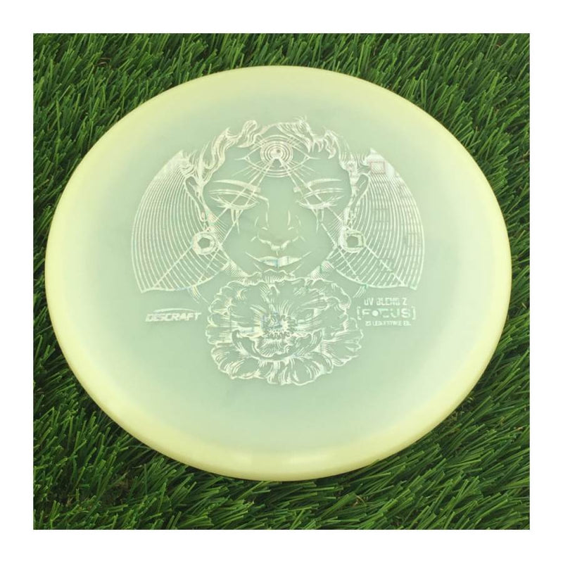 Discraft Elite Z UV Focus with 2023 Ledgestone Edition - Wave 3 Stamp - 174g - Translucent Cream