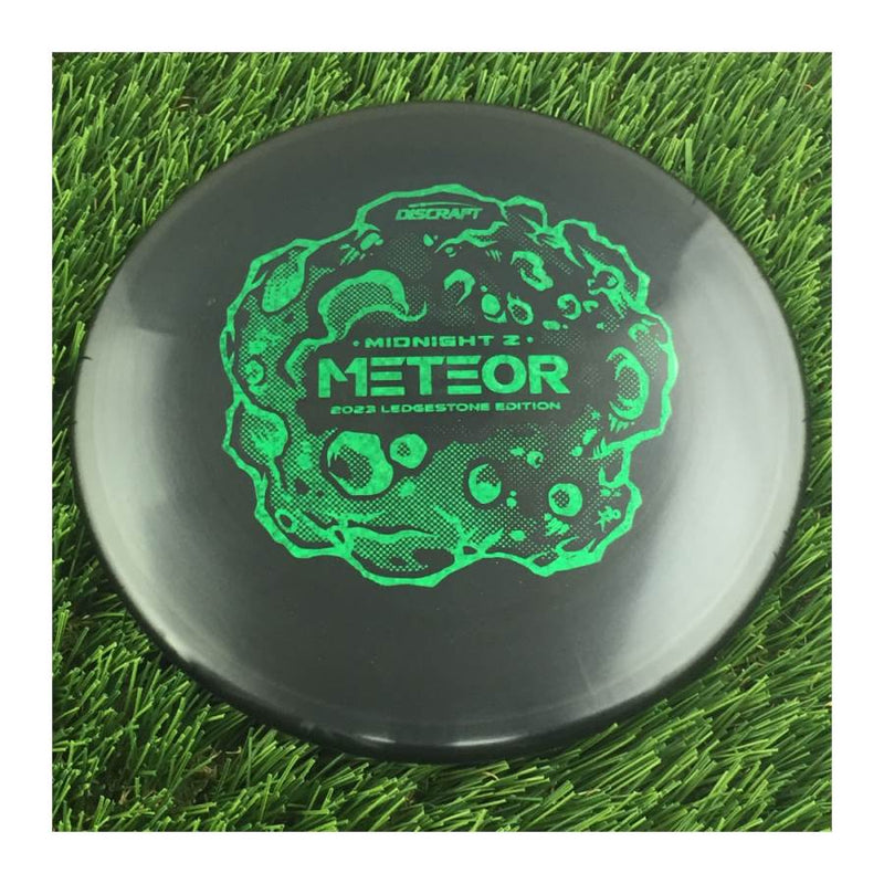 Discraft Elite Z Meteor with 2023 Ledgestone Edition - Wave 3 Stamp - 177g - Translucent Black