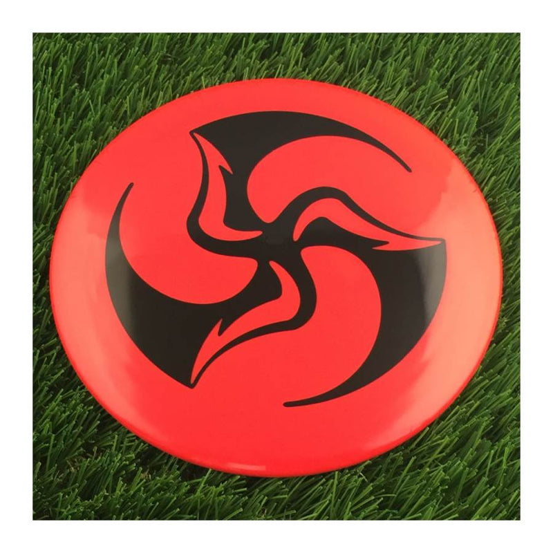 Dynamic Discs Fuzion Sergeant with DyeMax Huk Lab Trifly Stamp - 176g - Solid Red