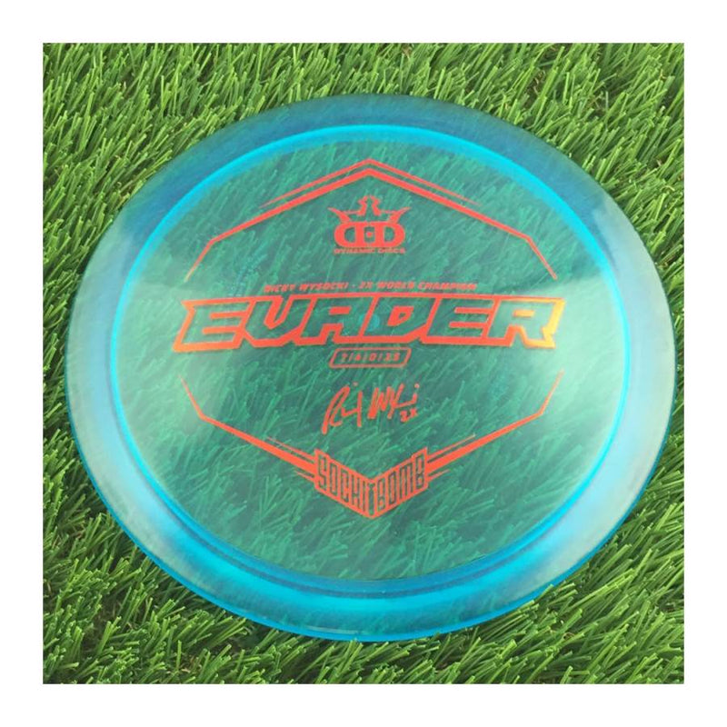 Dynamic Discs Lucid Evader with Ricky Wysocki - 2X World Champion - SockiBomb Stamp - 173g - Translucent Blue