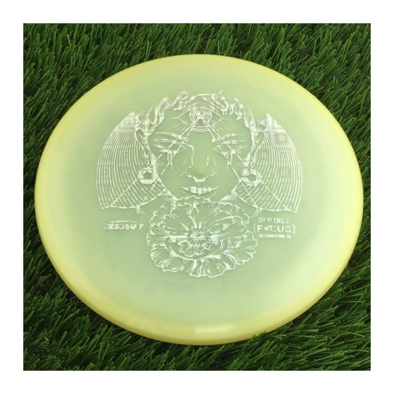 Discraft Elite Z UV Focus with 2023 Ledgestone Edition - Wave 3 Stamp - 174g - Translucent Cream