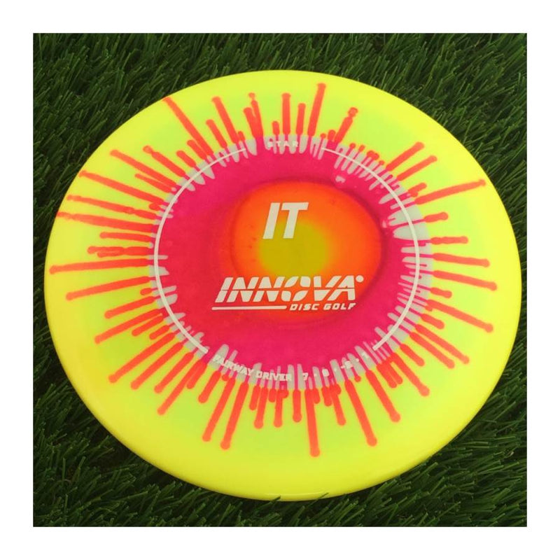 Innova Star I-Dye IT with Burst Logo Stock Stamp - 175g - Solid Dyed