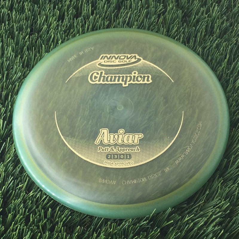 Innova Champion Aviar Putter with Circle Fade Stock Stamp - 166g - Translucent Muted Green