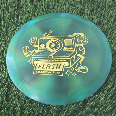 Discraft Elite Z Swirl Flash with 2023 Ledgestone Edition - Wave 1 Stamp - 174g - Translucent Blue