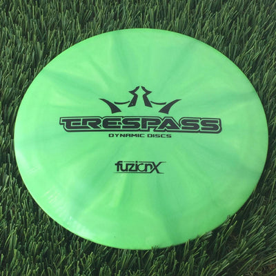 Dynamic Discs Fuzion-X Burst Trespass with Big Bar Stamp - 173g Green