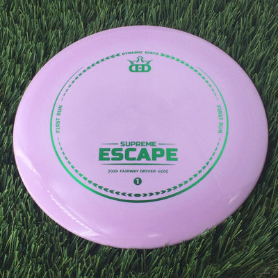 Dynamic Discs Supreme Escape with First Run Stamp - 174g Purple