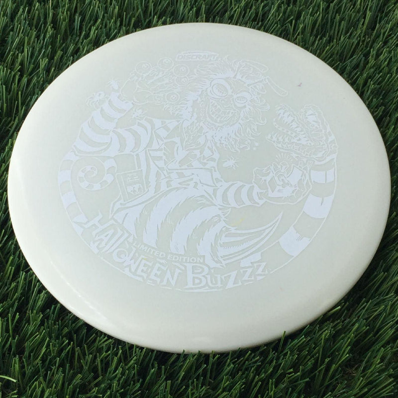 Discraft ESP Glo Buzzz with 2024 Halloween - Buzzzjuice Single Foil Stamp - 173g White