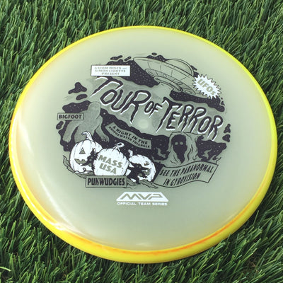 Axiom Eclipse Glow 2.0 Pixel with A Night in the Bridgewater Triangle - Axiom Discs & Simon Lizotte Present the 2024 MVP Halloween Tour of Terror Stamp - 170g - Translucent Glow