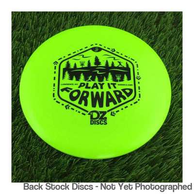 Innova Star Wraith with Dz Discs Play It Forward Stamp