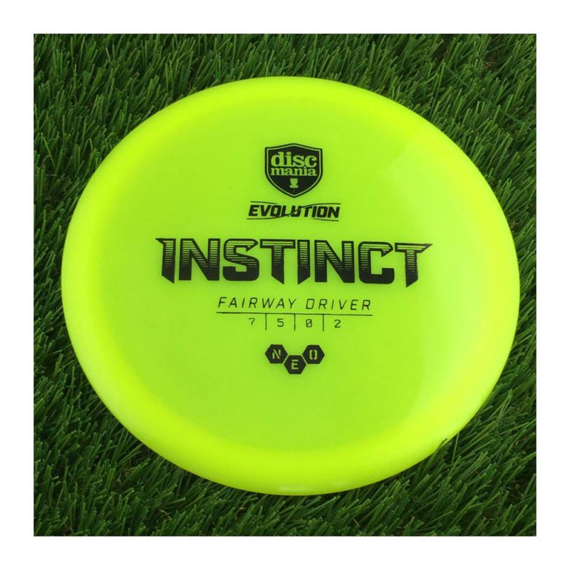 Discmania Evolution NEO Instinct - 174g - Translucent Neon Yellow