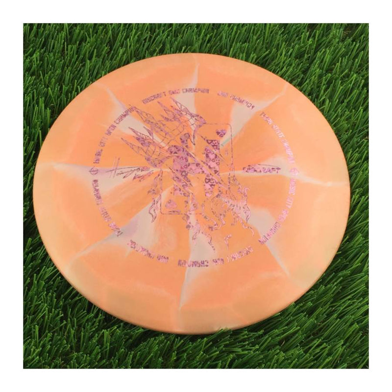 Discraft ESP Swirl Vulture with Hailey King Tour Champion Card Stamp - 174g - Solid Dark Orange