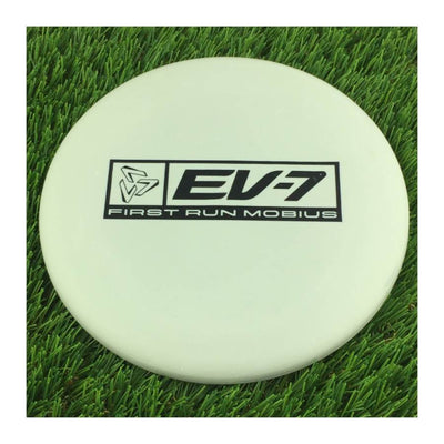 EV-7 OG Medium Mobius with First Run Stamp - 175g - Solid Grey