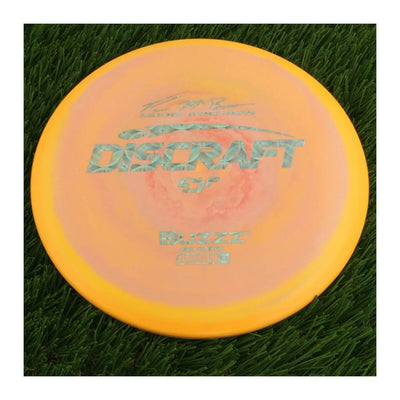 Discraft ESP Buzzz with Paul McBeth - 6x World Champion Signature Stamp - 177g - Solid Light Yellow